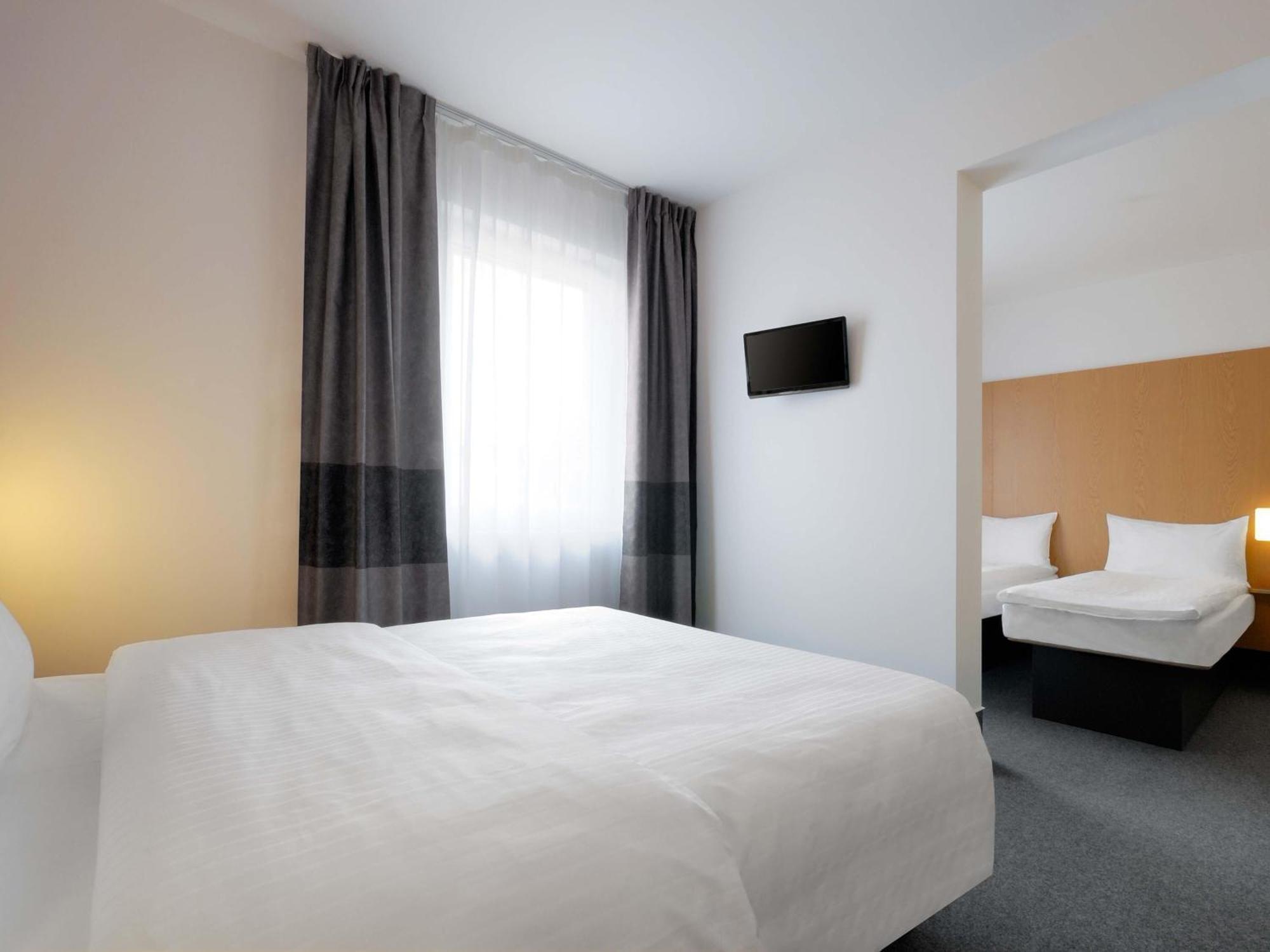 B&B Hotel Prague City — Photos 1